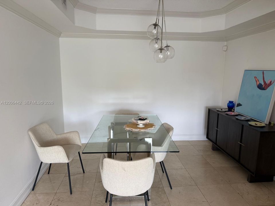 For Sale: $850,000 (3 beds, 2 baths, 1427 Square Feet)