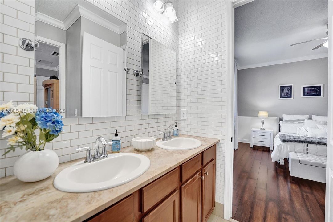 Bathroom for Bedroom 3 and 4