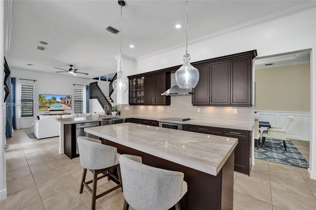 Kitchen full view