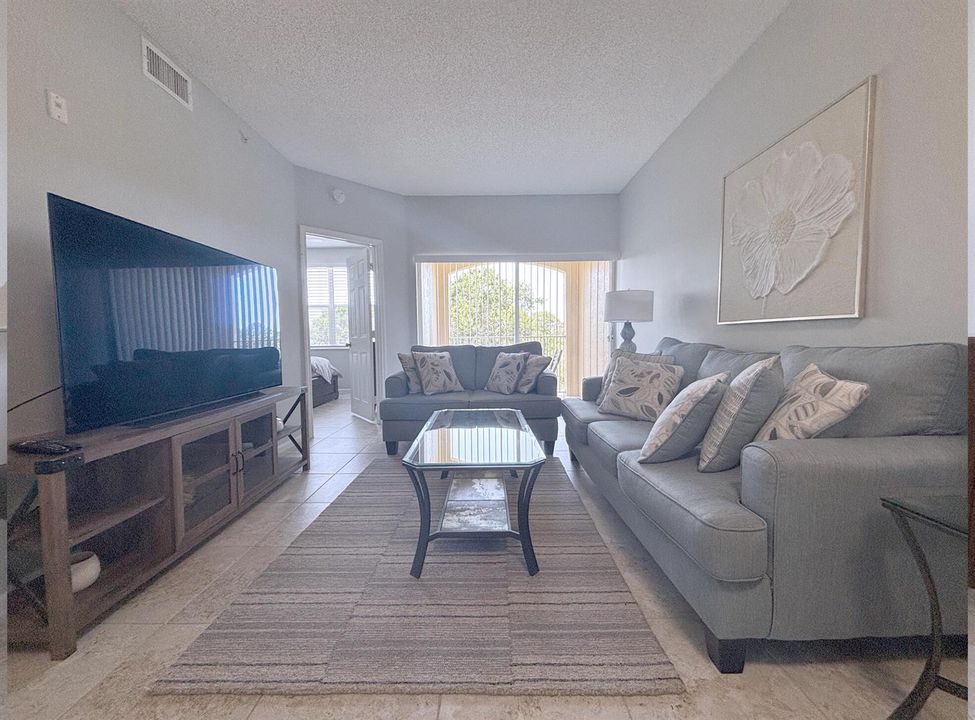 LivingRoom2