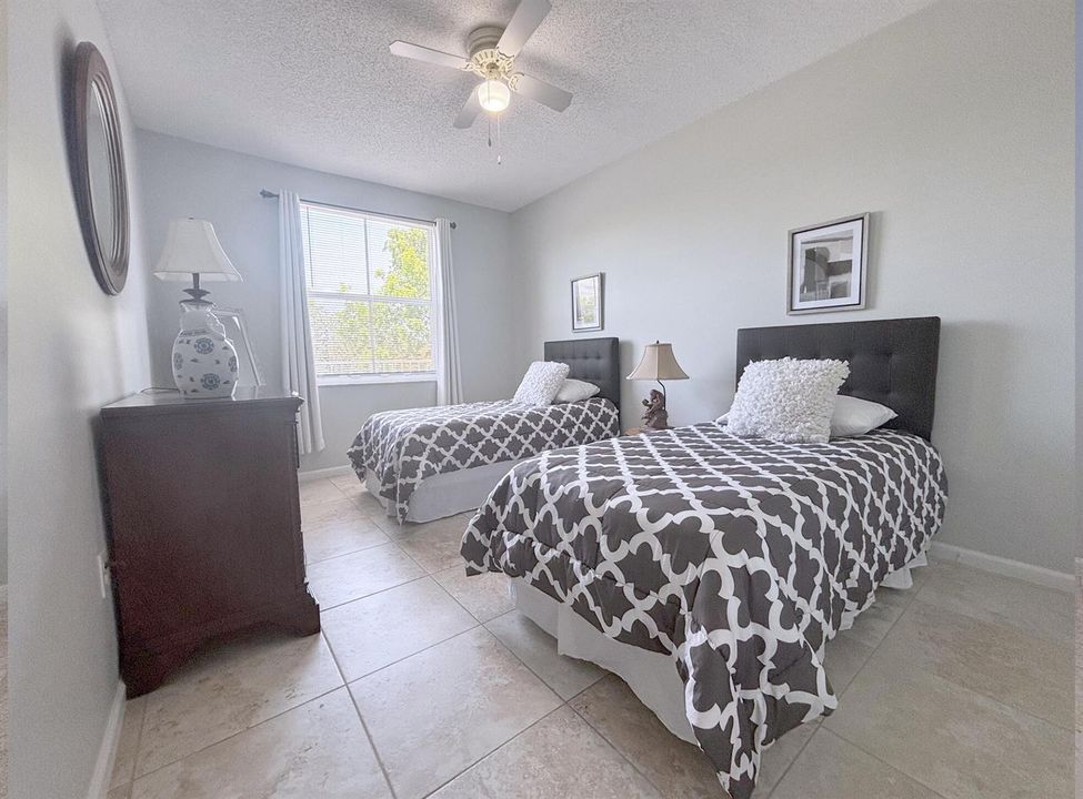 GuestBedroom2_2