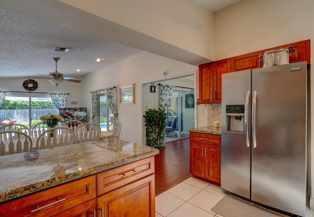 8_Kitchen 3