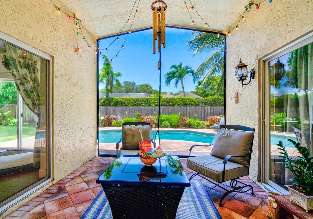 21_Patio 1