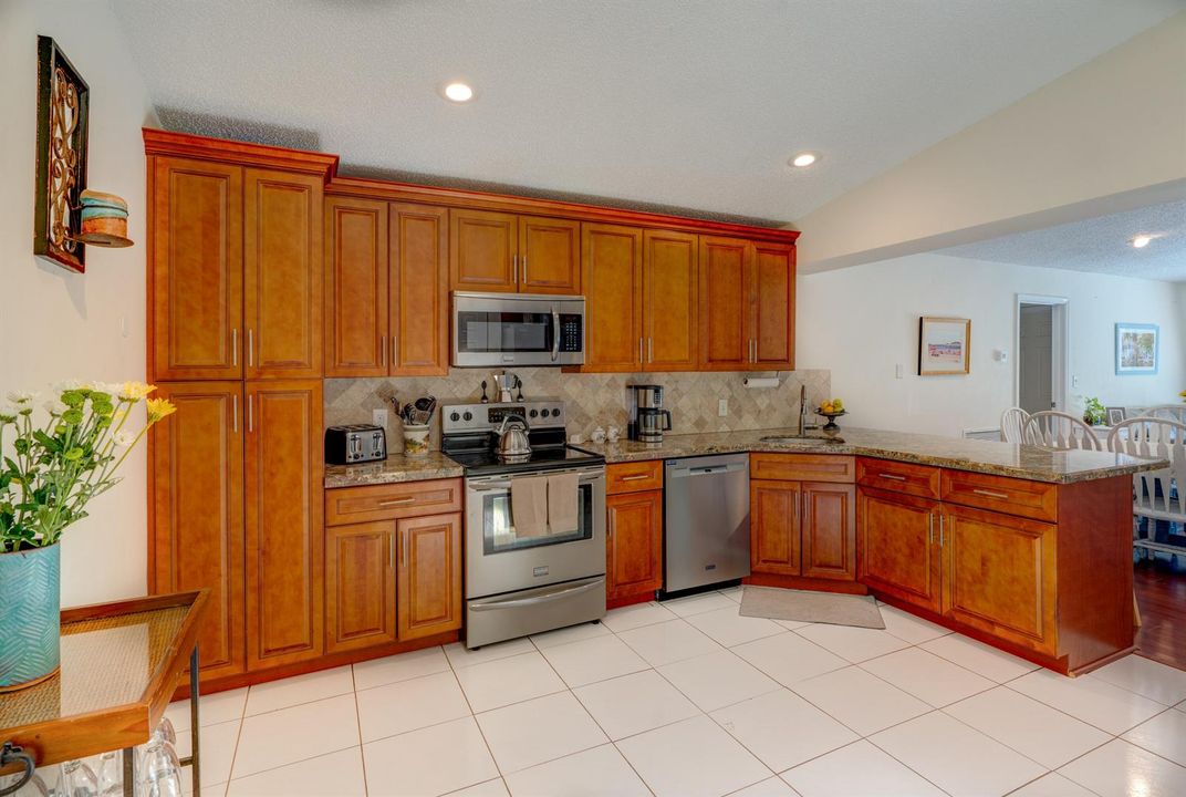 7_Kitchen 2