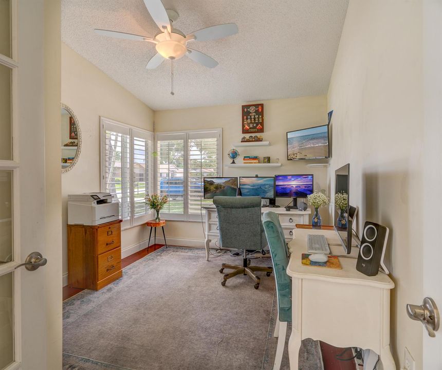 12_Home Office 1