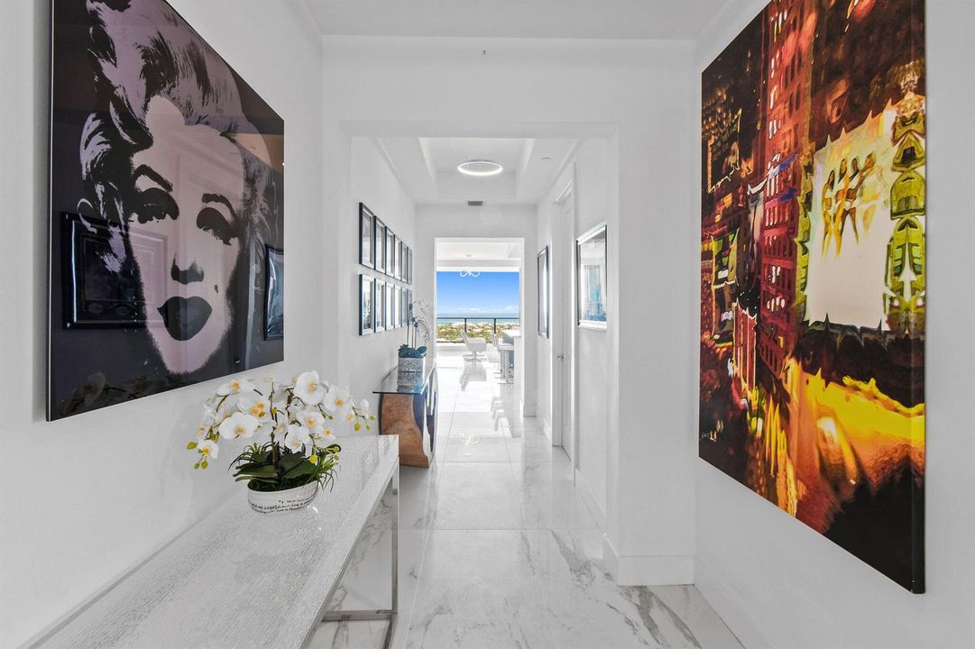 Penthouse Entryway