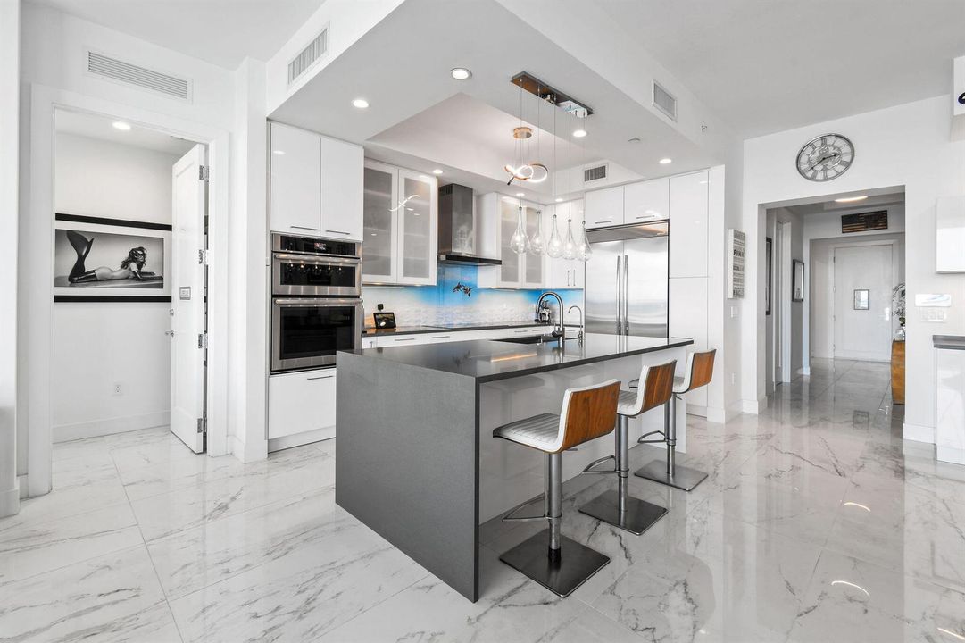 PH 2204 Custom Kitchen