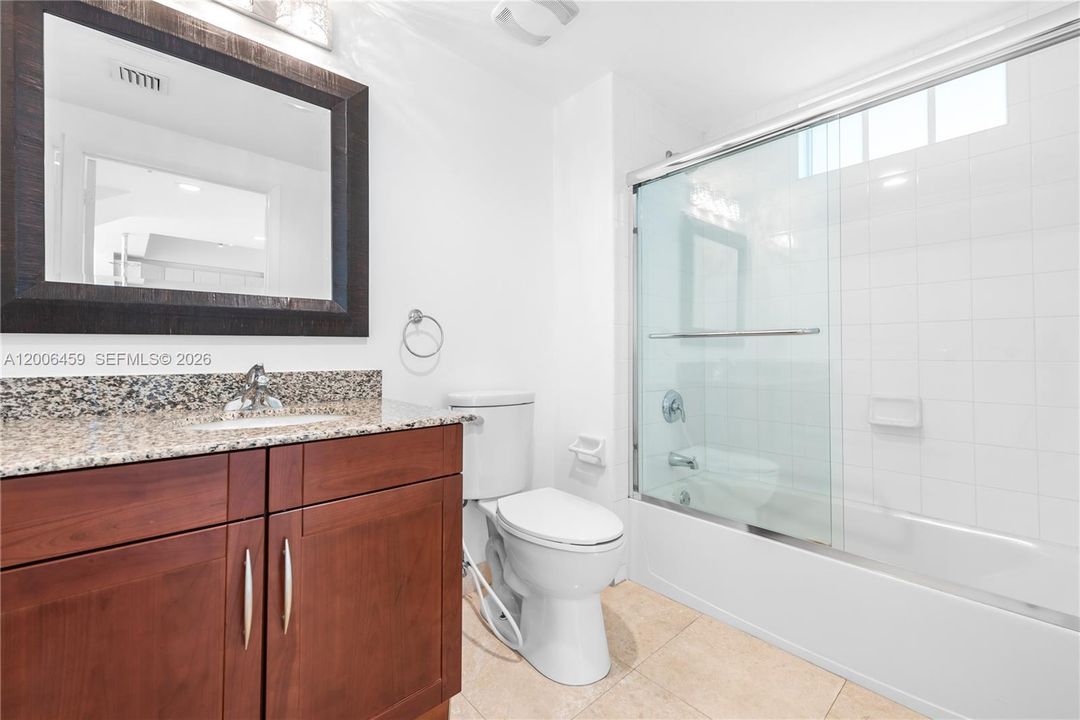 For Sale: $570,000 (2 beds, 2 baths, 1536 Square Feet)
