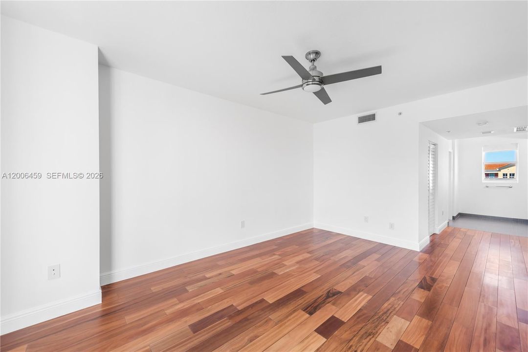 For Sale: $570,000 (2 beds, 2 baths, 1536 Square Feet)