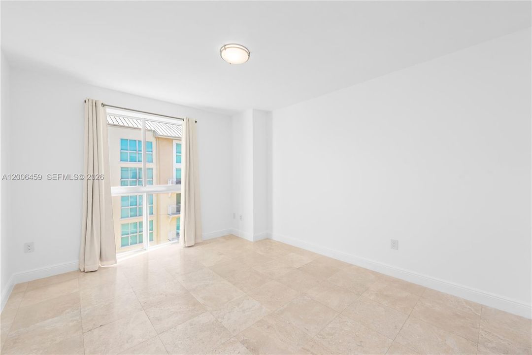 For Sale: $570,000 (2 beds, 2 baths, 1536 Square Feet)