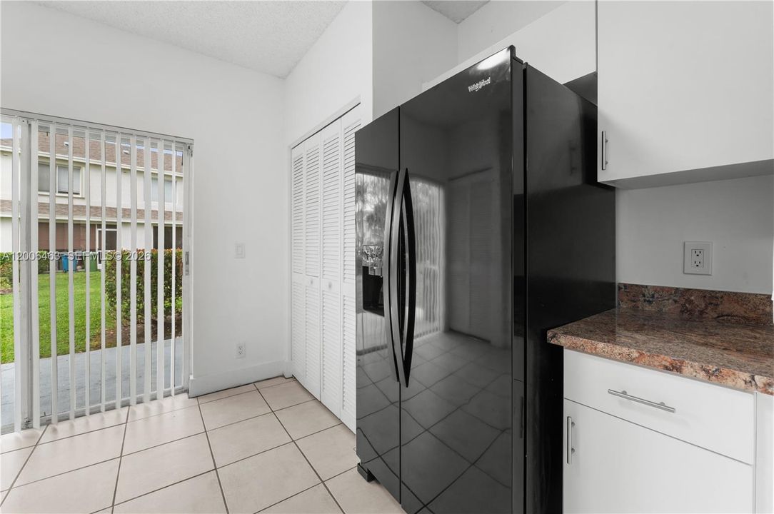 En Venta: $380,000 (2 camas, 1 baños, 1110 Pies cuadrados)