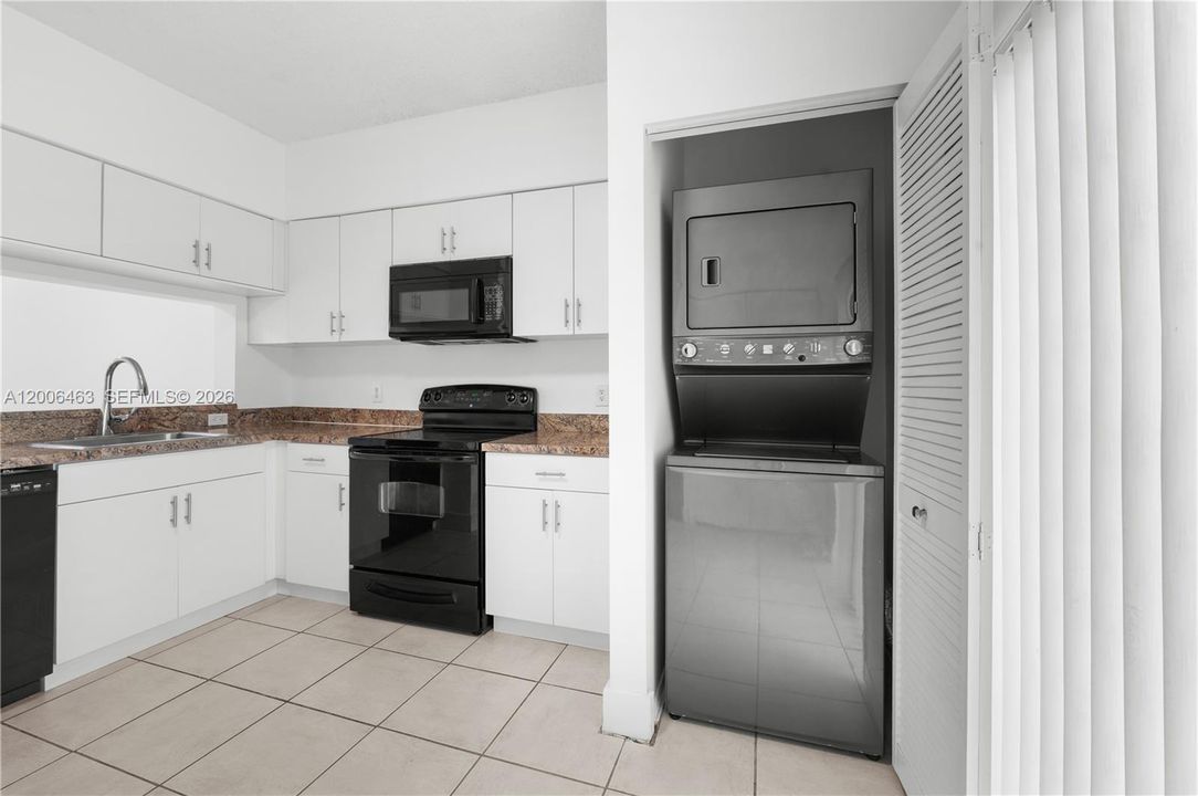 En Venta: $380,000 (2 camas, 1 baños, 1110 Pies cuadrados)