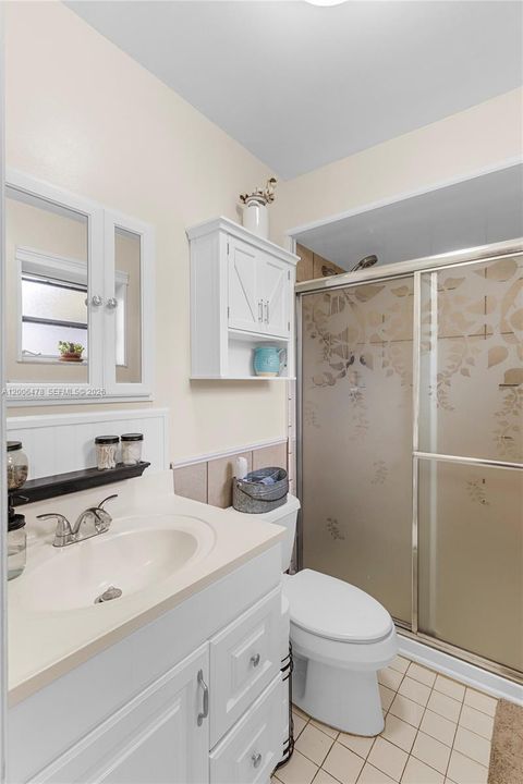 Activo con contrato: $455,000 (3 camas, 2 baños, 1193 Pies cuadrados)