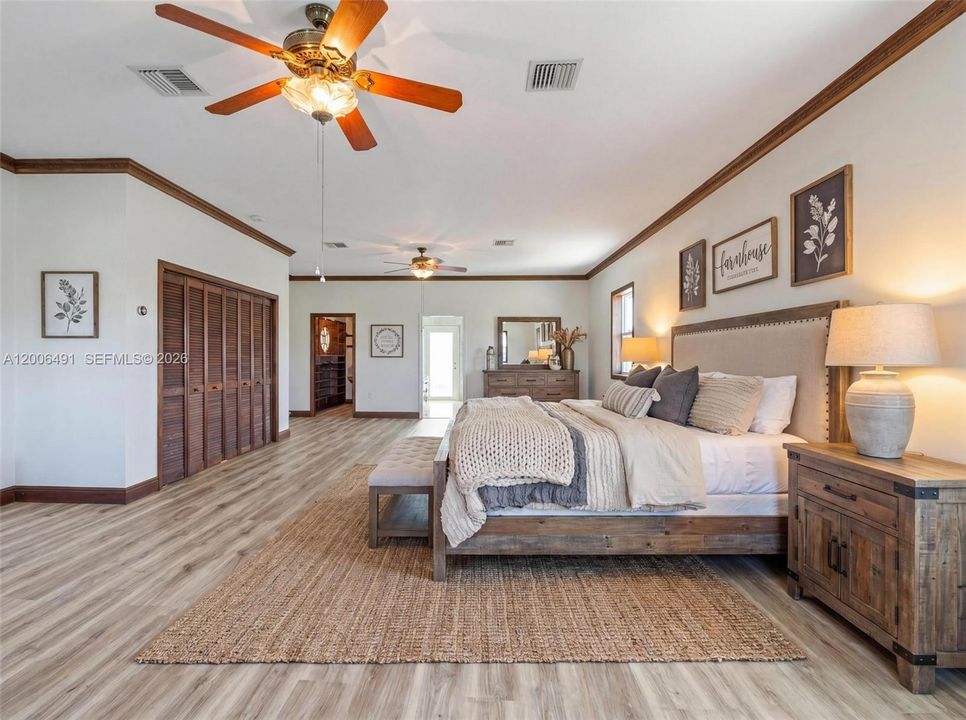 For Sale: $2,000,000 (3 beds, 4 baths, 4466 Square Feet)