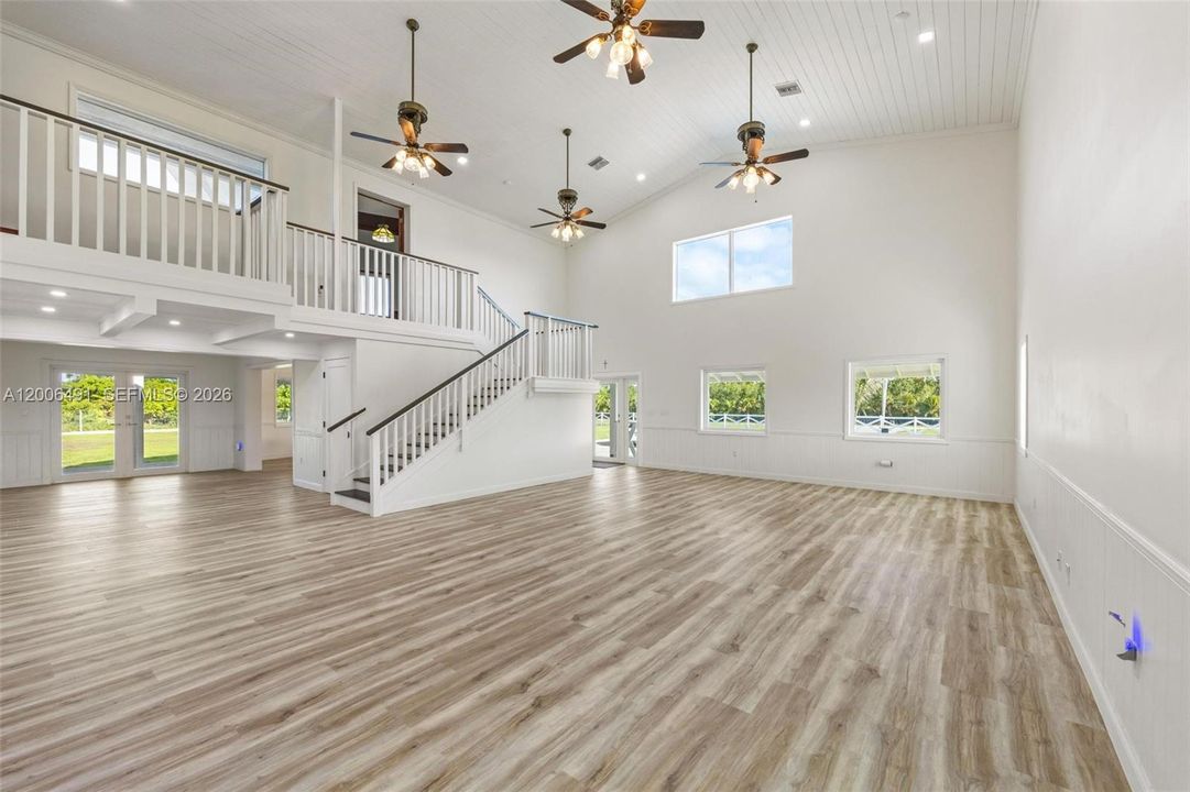 For Sale: $2,000,000 (3 beds, 4 baths, 4466 Square Feet)