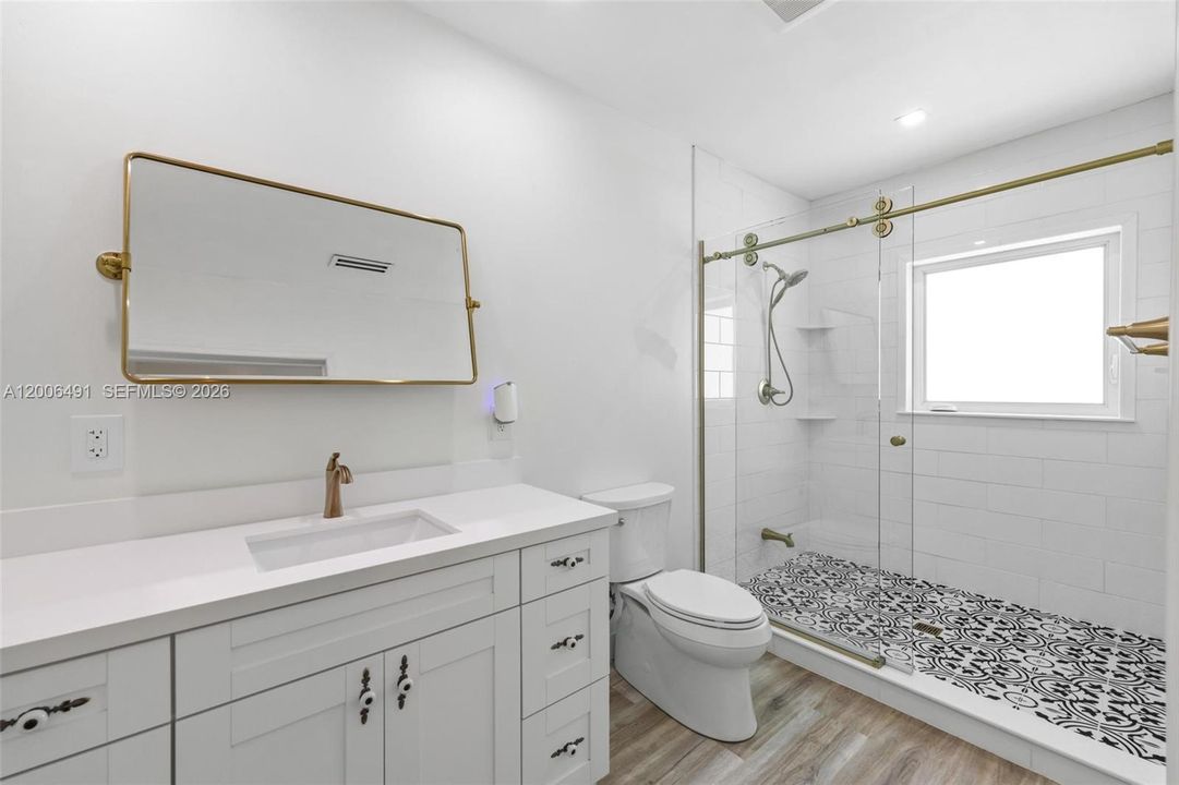 For Sale: $2,000,000 (3 beds, 4 baths, 4466 Square Feet)