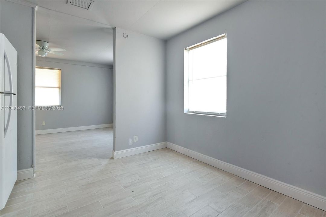 En Venta: $240,000 (2 camas, 1 baños, 720 Pies cuadrados)