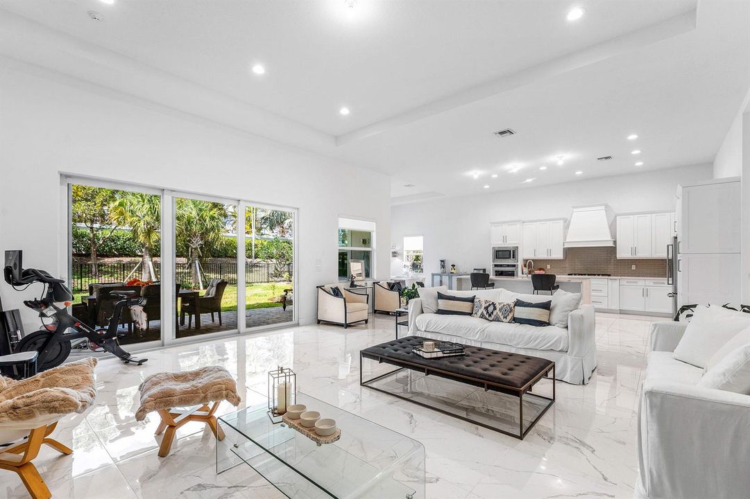 010-9256CrestviewCircle-PalmBeachGardens