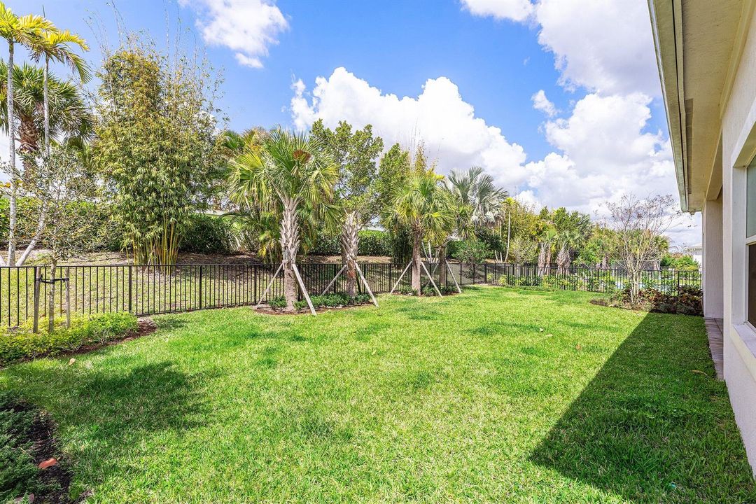 029-9256CrestviewCircle-PalmBeachGardens