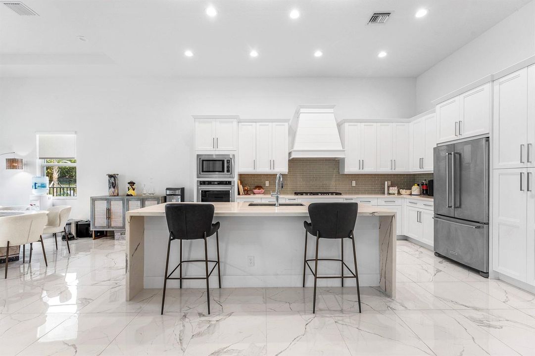 011-9256CrestviewCircle-PalmBeachGardens
