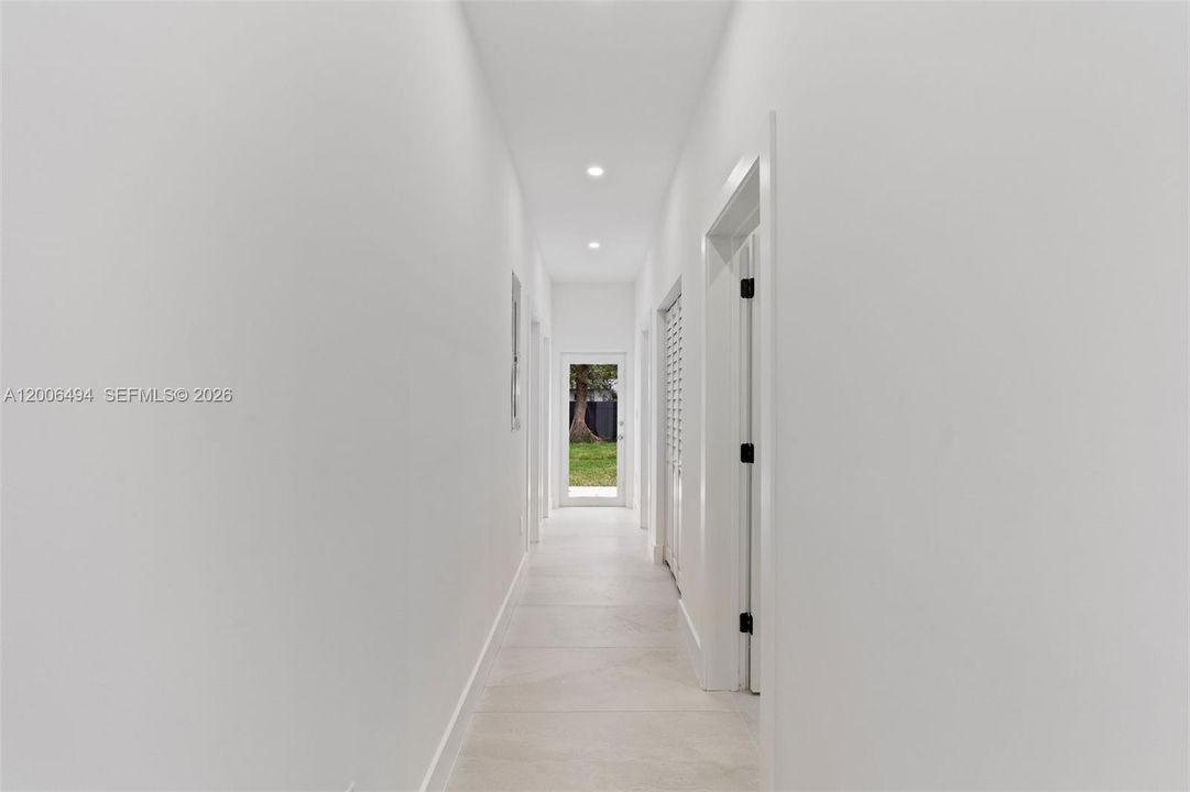 En Venta: $579,999 (4 camas, 3 baños, 1194 Pies cuadrados)