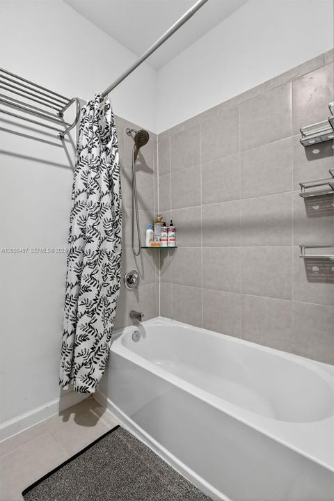 For Sale: $629,000 (4 beds, 2 baths, 1820 Square Feet)