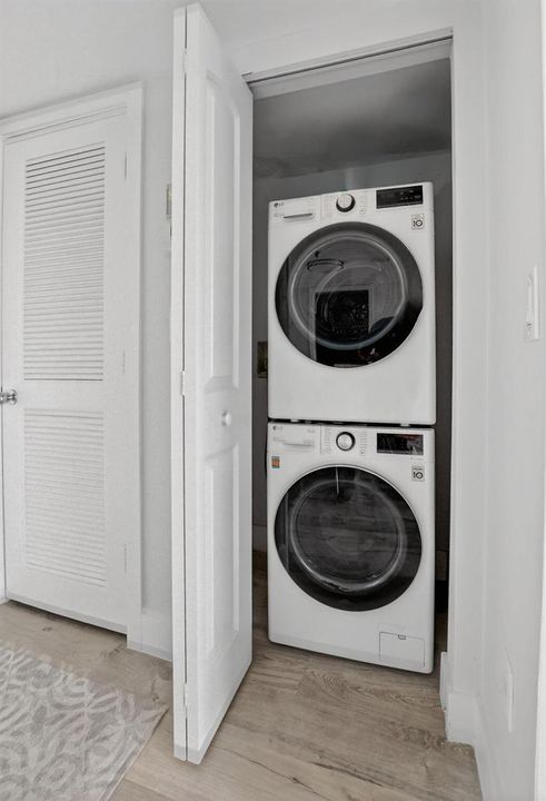 Washer/Dryer