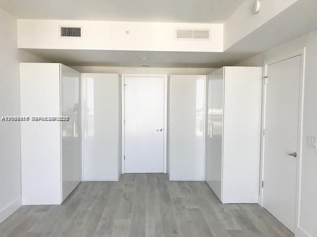 For Sale: $859,000 (2 beds, 2 baths, 1028 Square Feet)