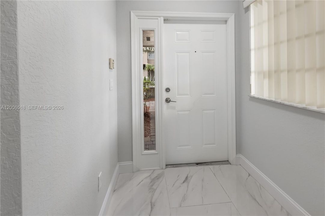 Active With Contract: $2,850 (3 beds, 2 baths, 1619 Square Feet)