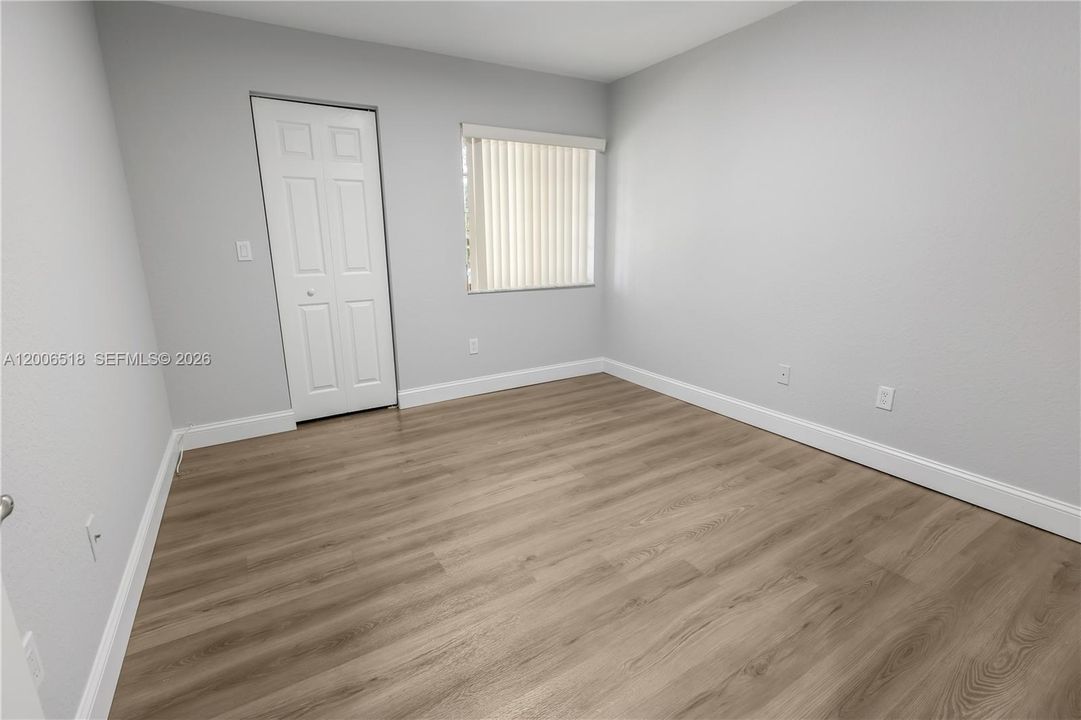 Active With Contract: $2,850 (3 beds, 2 baths, 1619 Square Feet)