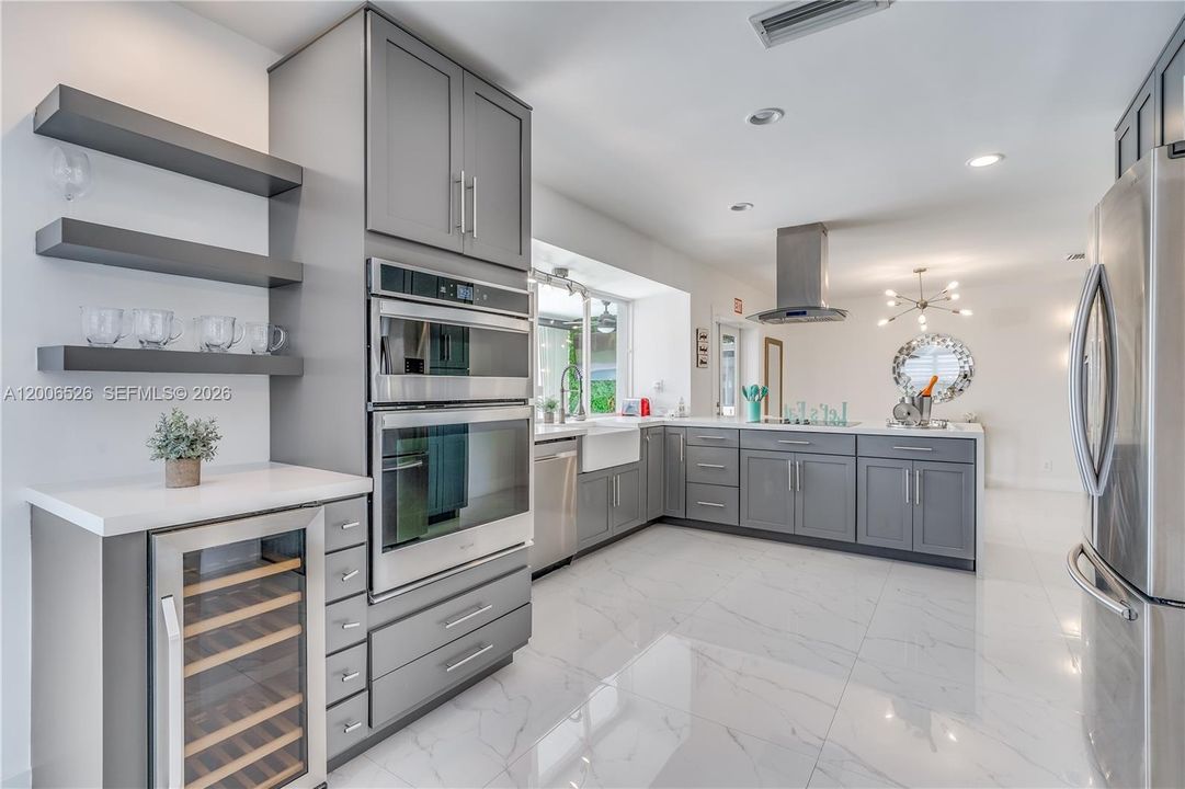 En Renta: $5,850 (3 camas, 2 baños, 1930 Pies cuadrados)