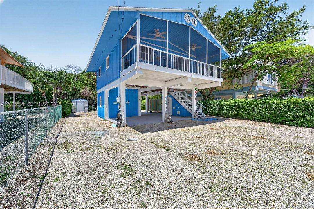 En Venta: $639,000 (3 camas, 2 baños, 768 Pies cuadrados)