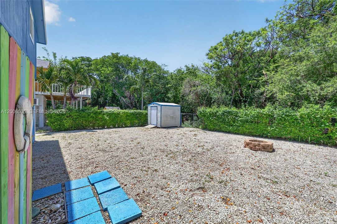 En Venta: $639,000 (3 camas, 2 baños, 768 Pies cuadrados)