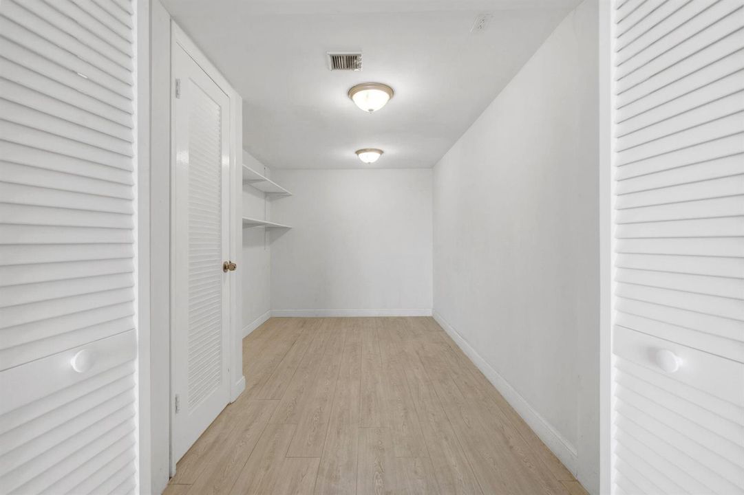 13-web-or-mls-DSC00098dsc00098