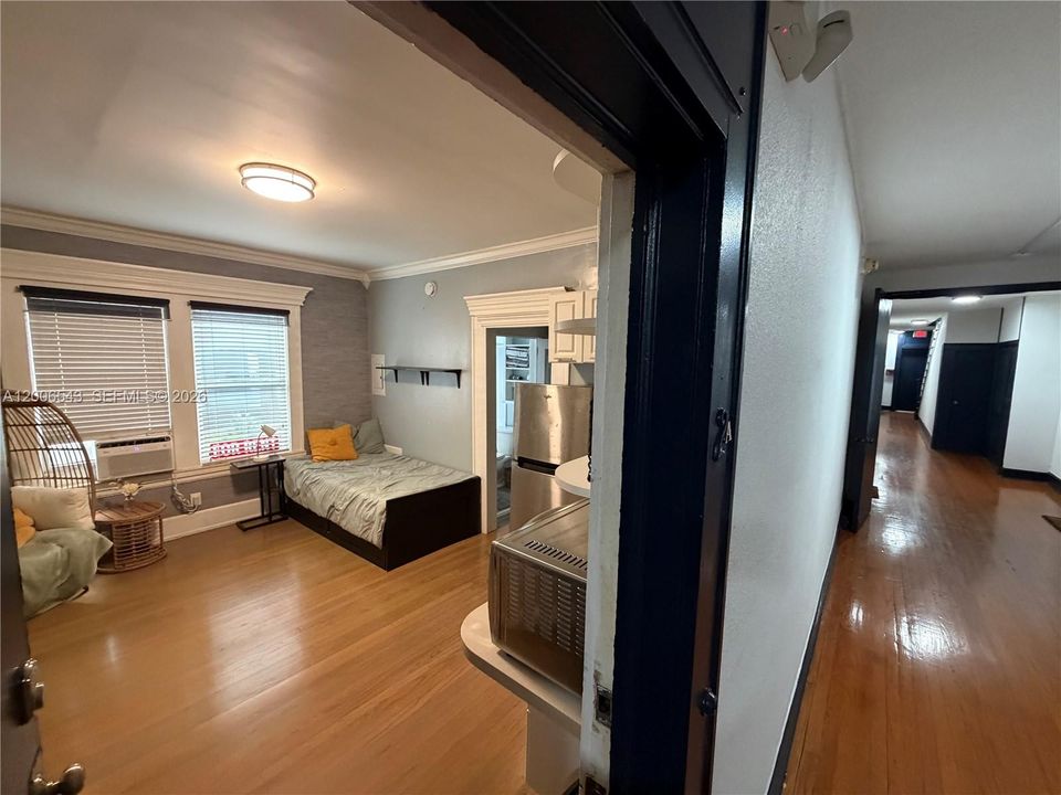 For Sale: $175,000 (0 beds, 1 baths, 255 Square Feet)