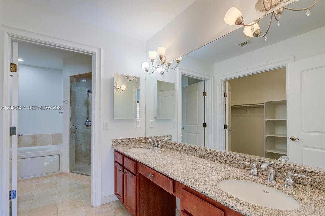 For Rent: $3,350 (2 beds, 2 baths, 1283 Square Feet)