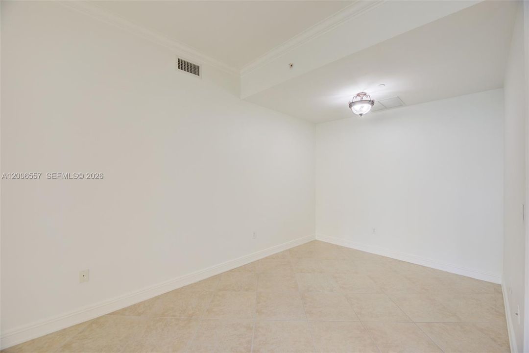 For Rent: $3,350 (2 beds, 2 baths, 1283 Square Feet)