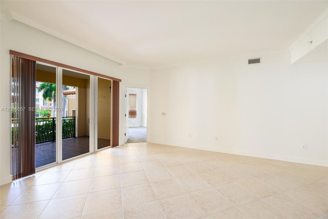 For Rent: $3,350 (2 beds, 2 baths, 1283 Square Feet)