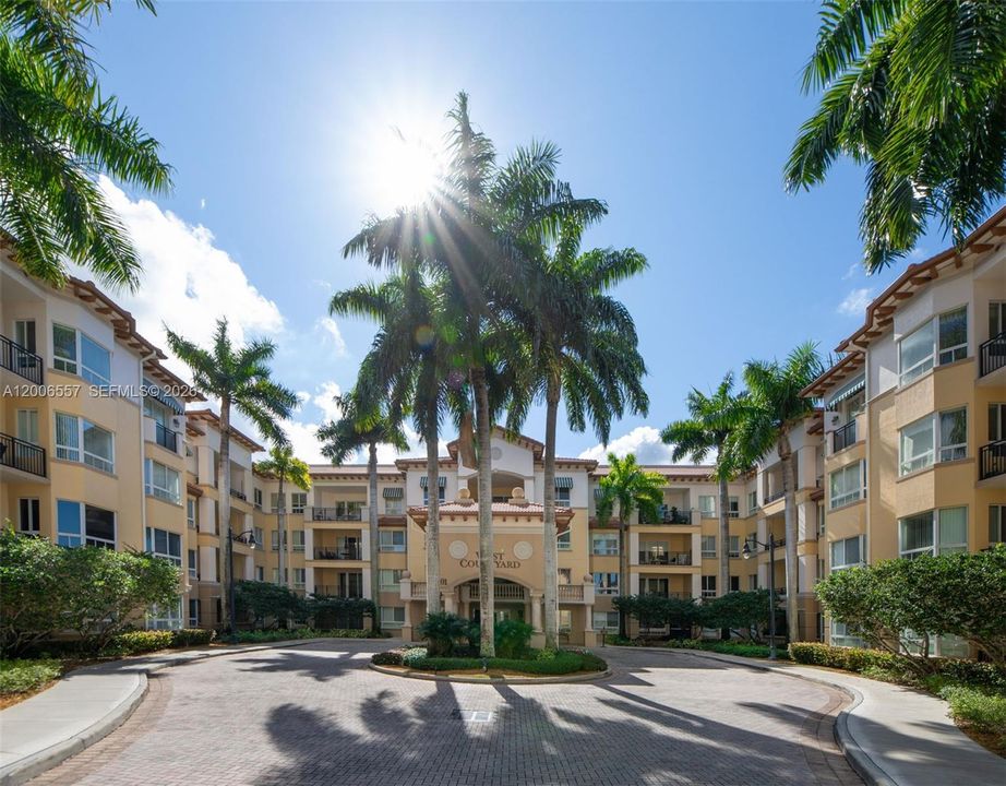 For Rent: $3,350 (2 beds, 2 baths, 1283 Square Feet)