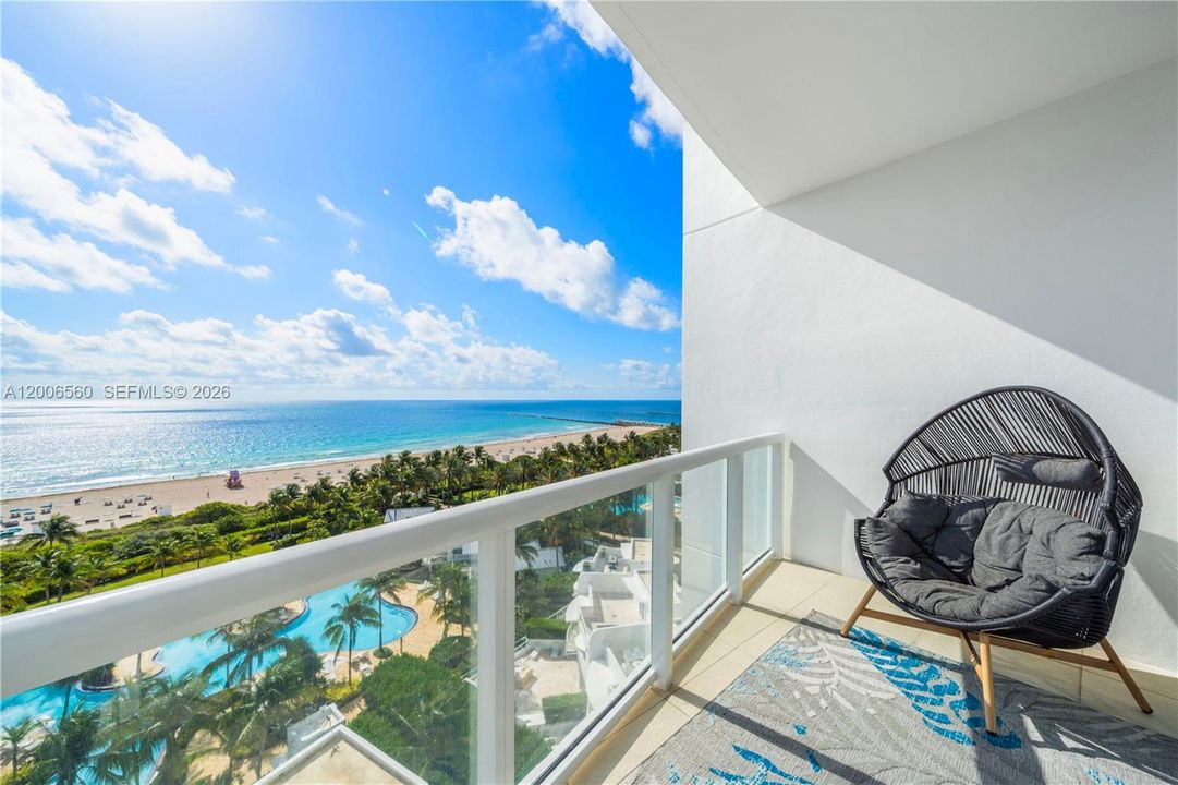 For Sale: $16,900,000 (3 beds, 3 baths, 3497 Square Feet)