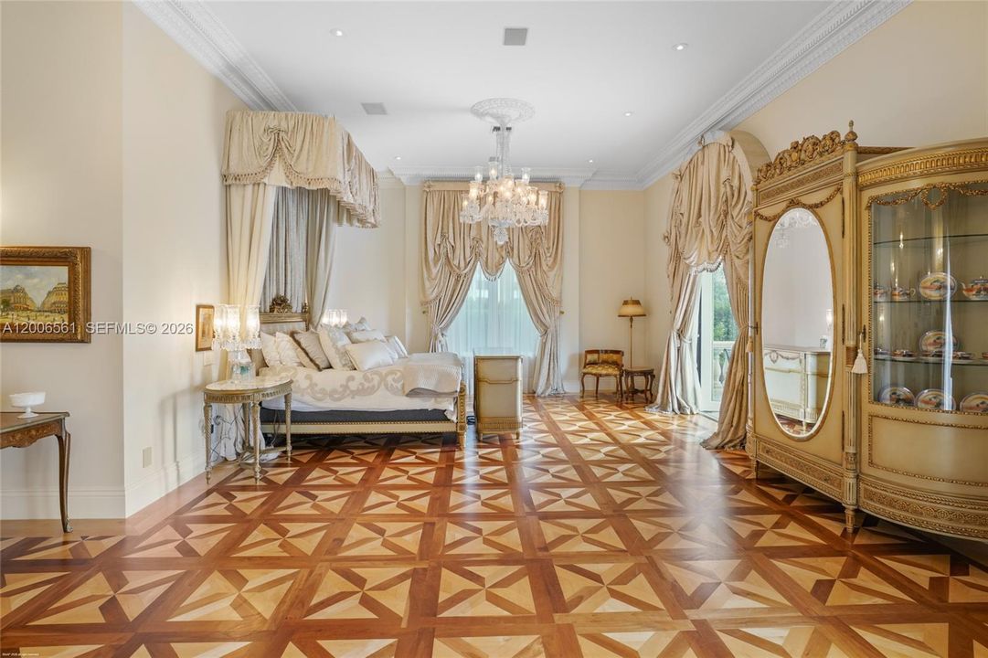 For Sale: $20,000,000 (8 beds, 8 baths, 14749 Square Feet)
