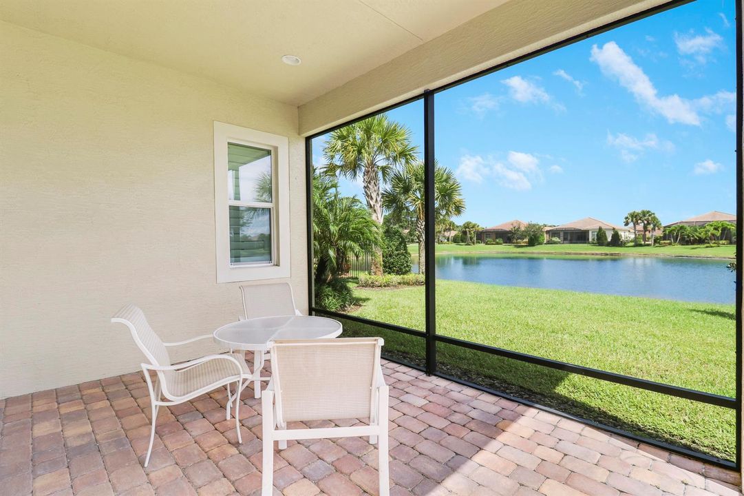Covered/Screened Patio