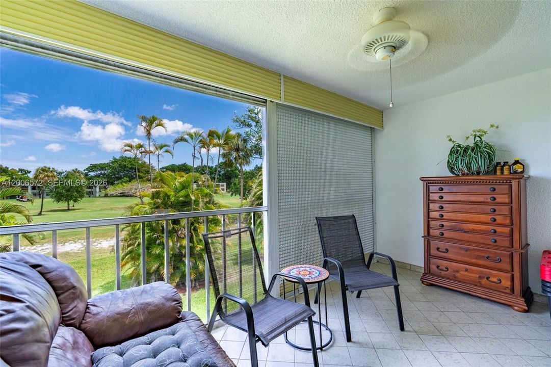 Active With Contract: $144,000 (2 beds, 2 baths, 1000 Square Feet)