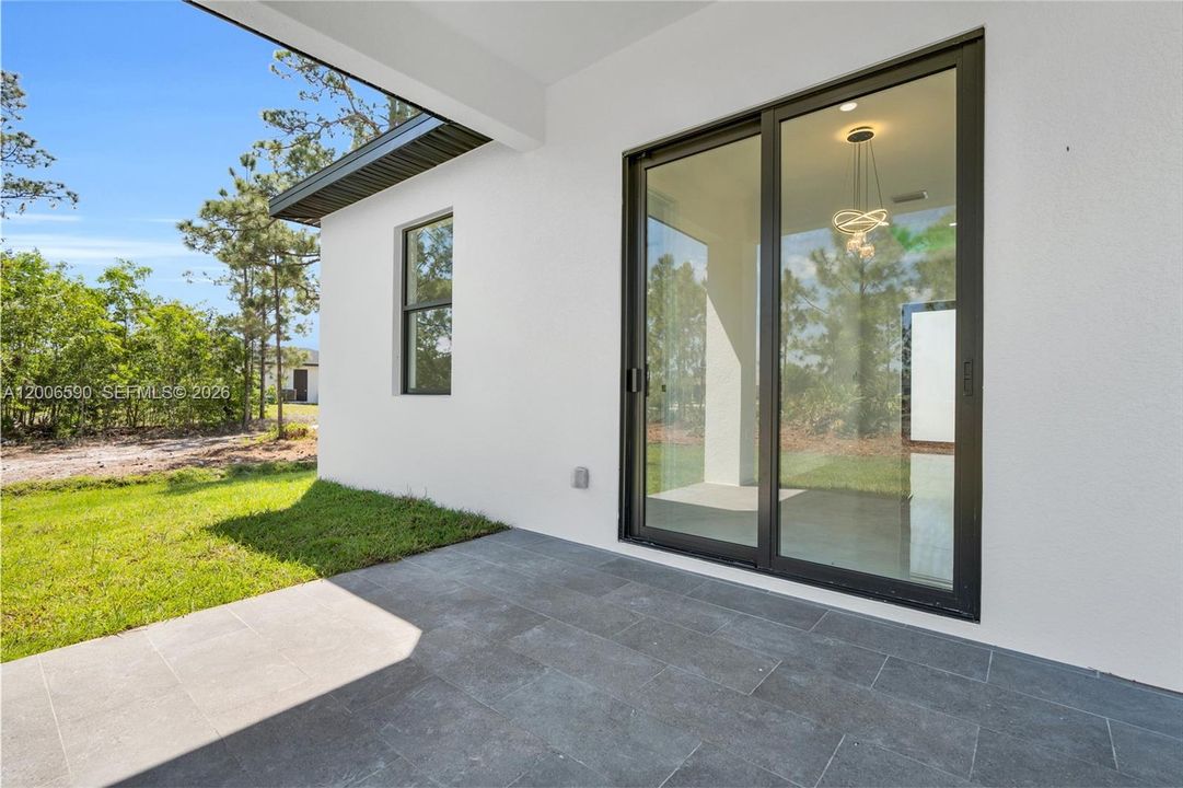 Activo con contrato: $324,900 (3 camas, 2 baños, 1315 Pies cuadrados)