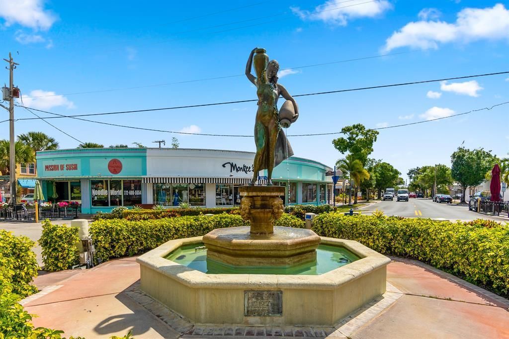 1047ststatue
