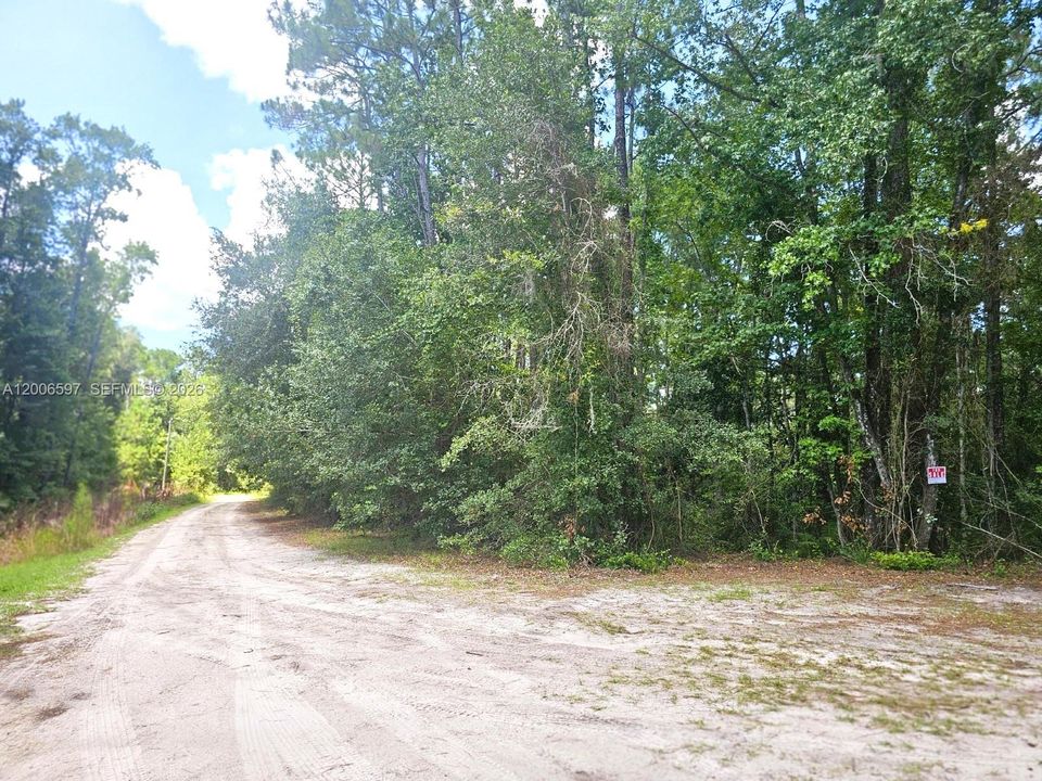 En Venta: $10,800 (0.29 acres)