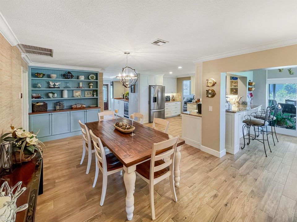 Dining room to kitchen