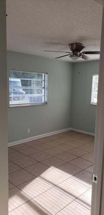 Lake 802 b bedroom