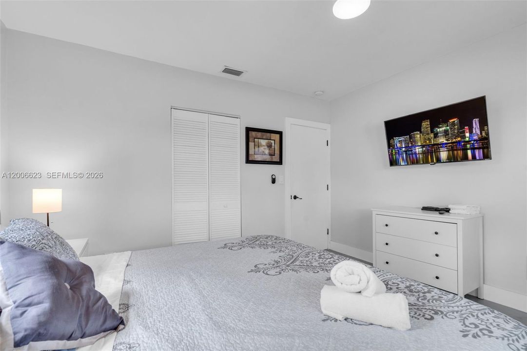 Activo con contrato: $539,000 (3 camas, 2 baños, 1518 Pies cuadrados)