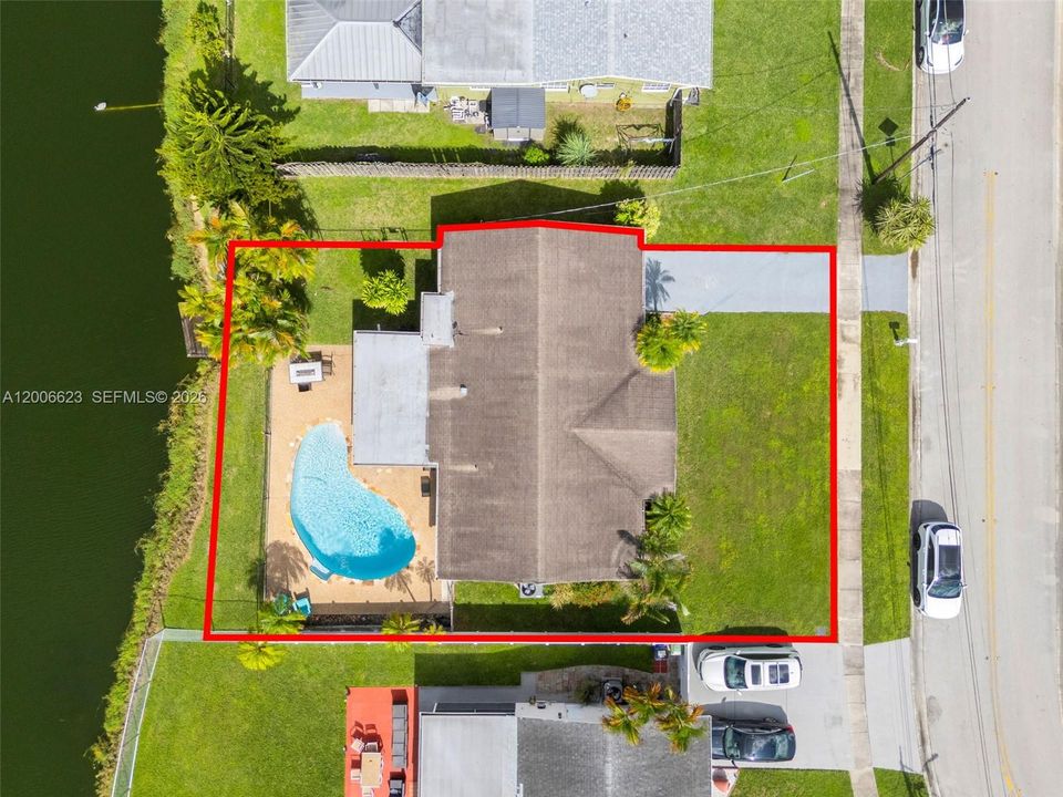 Activo con contrato: $539,000 (3 camas, 2 baños, 1518 Pies cuadrados)